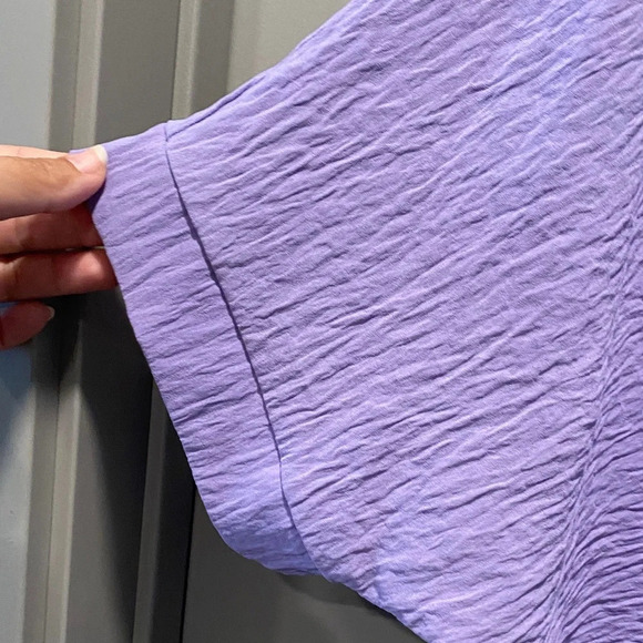 Zenana Lilac V-Neck Textured Top | Women’s XL | Relaxed Fit Lightweight Blouse - Picture 3 of 5